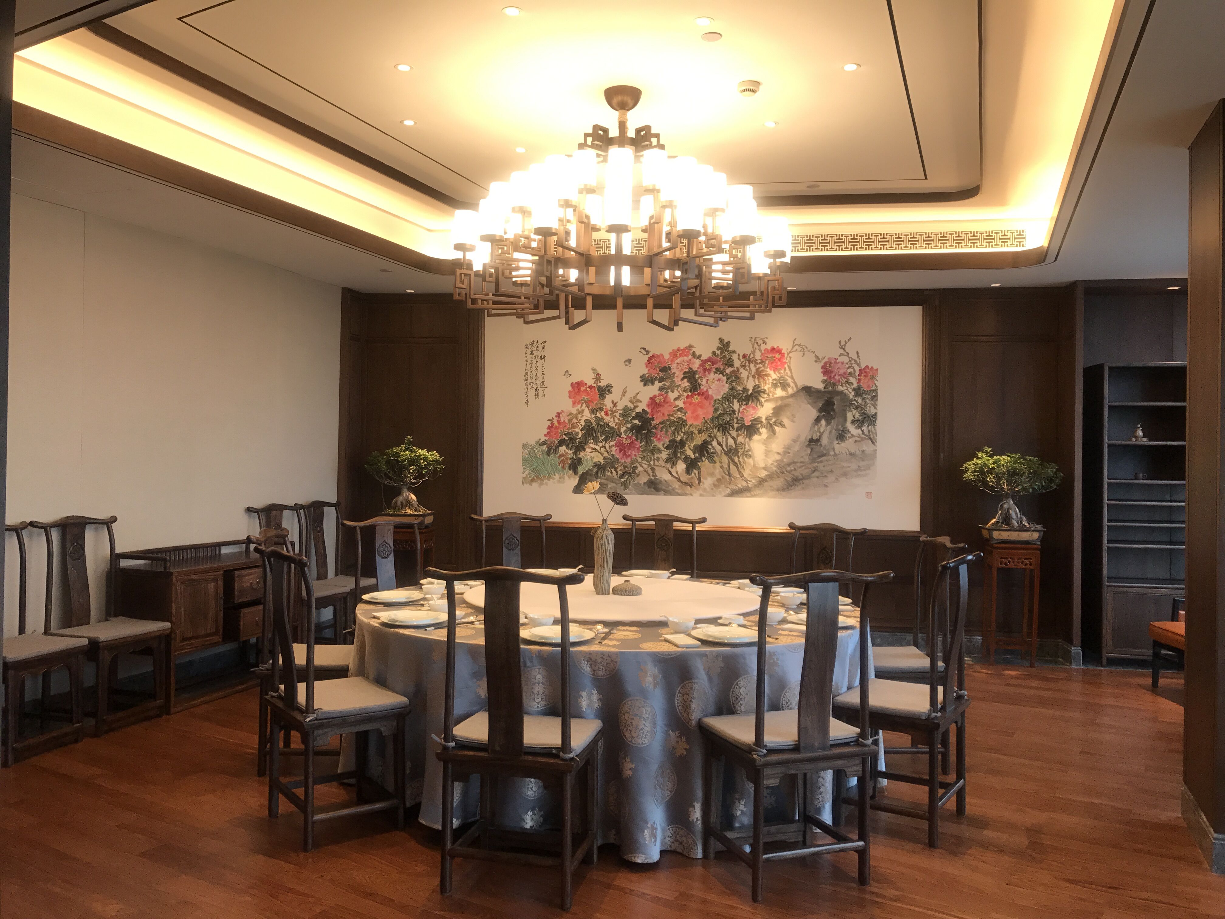 纳德大酒店13-21F客房装饰工程